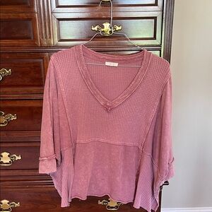 Women's Mauve V-Neck Top